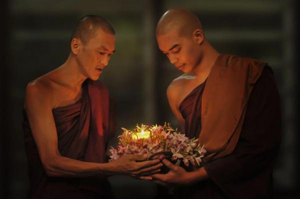 Budismo - Como são as cerimônias funerárias em cada religião?