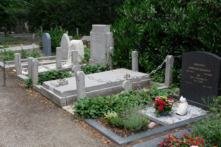 O que é epitáfio, suas curiosidades e exemplos reais