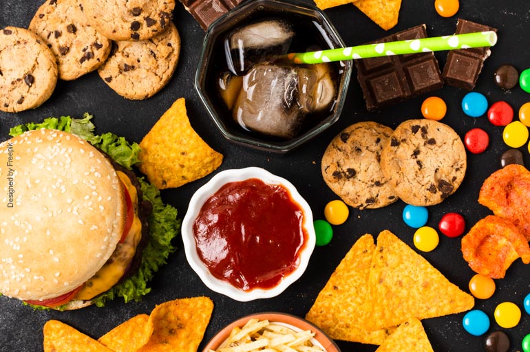 Alimentos ultraprocessados: conheça os perigos que eles escondem